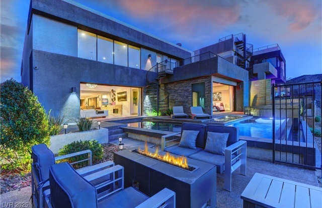 861 Vegas View Drive photos photos