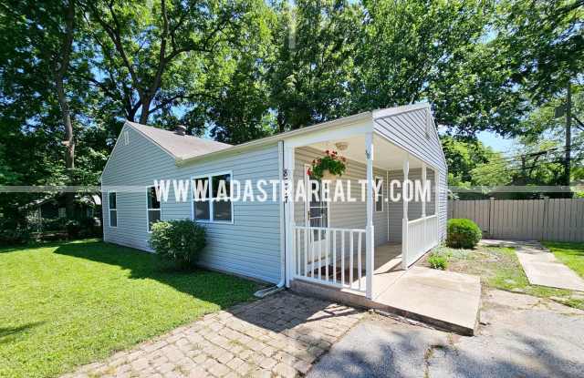Spacious North Overland Park Bungalow-Available in FEBRUARY!! photos photos