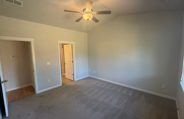 Beautiful 2022 Home in Reserve in the Pines Gallery 4