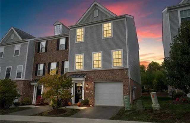 205 Faulk Dr photos photos