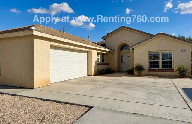 Spacious 4 Bed Home in Copper Hills Neighborhood! - 57277 Juarez Drive, Yucca Valley, CA 92284