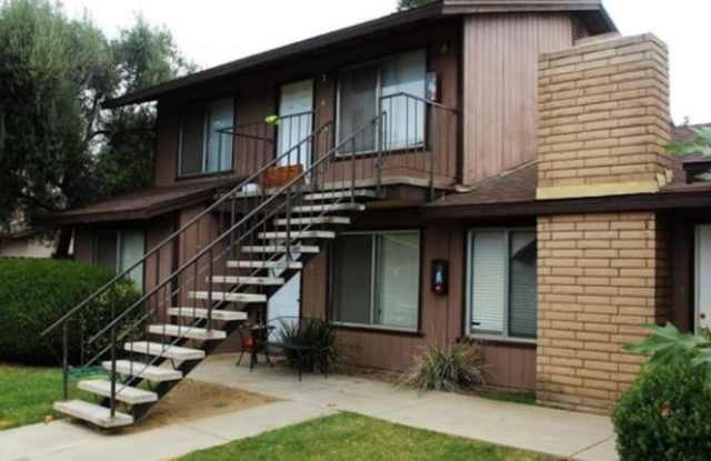 1766 Conestoga Dr photos photos