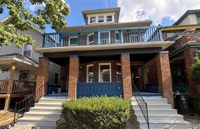1475 W Euclid Gallery 1