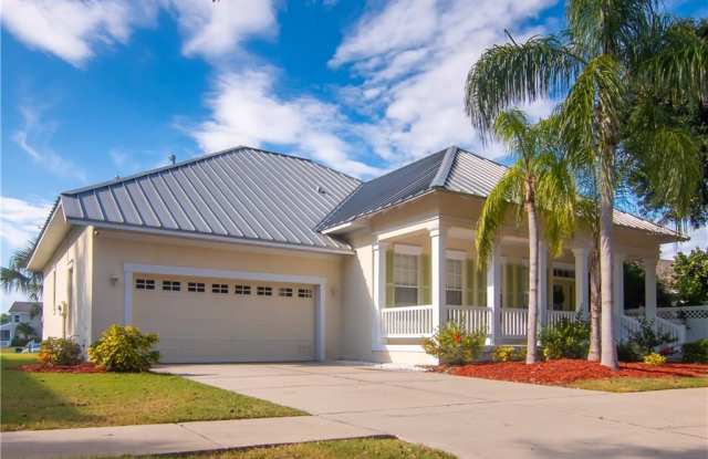 423 MANNS HARBOR DRIVE - 423 Manns Harbor Drive, Apollo Beach, FL 33572