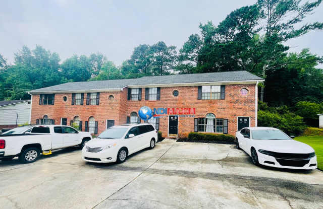 Renovated apartment part of a 4-plex in Snellville photos photos