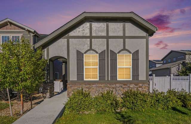 Beautiful Ranch-Style Home with Open Floor Plan Gallery 1