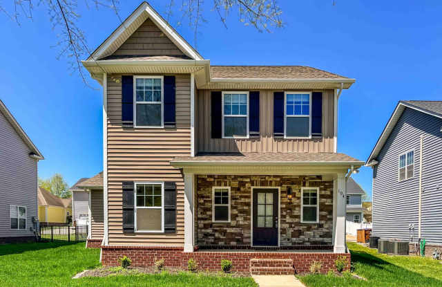 Welcome to 104 Fallberry Street – A Beautiful Home in The Preserve at Oak Ridge photos photos