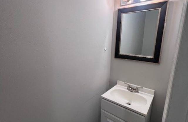 5726 Aftonshire Drive Gallery 3