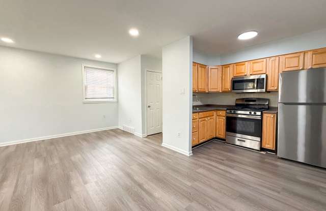 7028 Valley Ave - 7028 Valley Avenue, Philadelphia, PA 19128