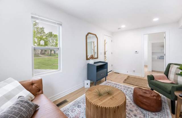 1523 East Madge Avenue photos photos