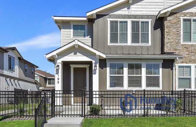 Brand New Home in Desirable Eagle photos photos