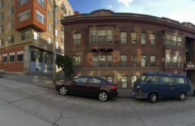 19 W. Thomas St. Gallery 4