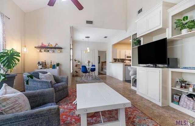 710 E Boyd Drive Gallery 2