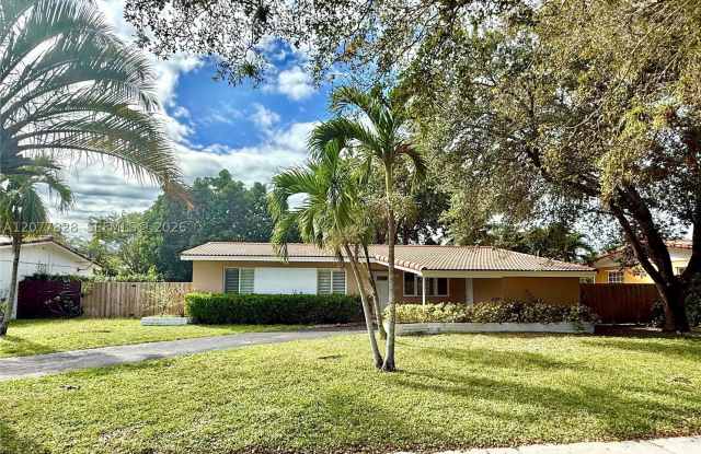 1340 Miami Springs Ave photos photos