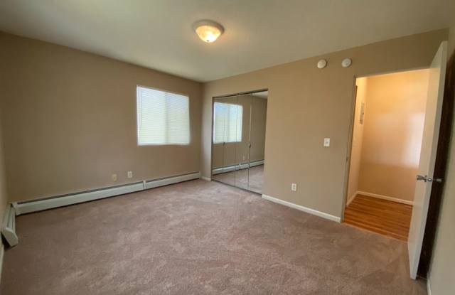 Experience Cozy Living in Our One-Bedroom Condo in New Hope for $1299! photos photos