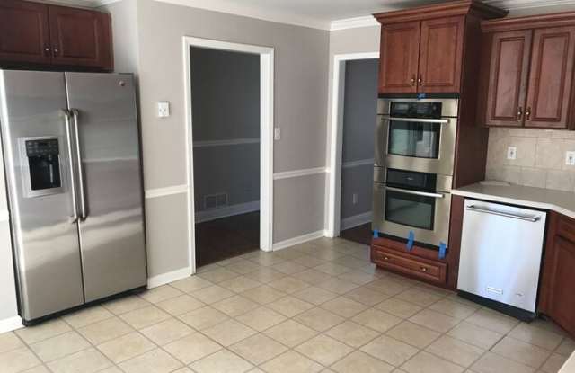 3272 Christian Springs Drive Gallery 3