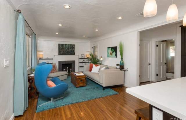 1830 Hill Drive Gallery 2