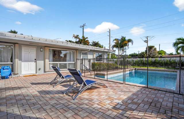 1761 NE 55th Street unit: 1 photos photos