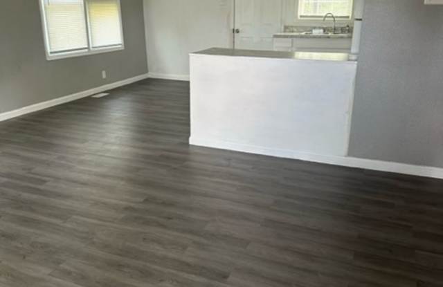 505 Marcella Dr. Gallery 3