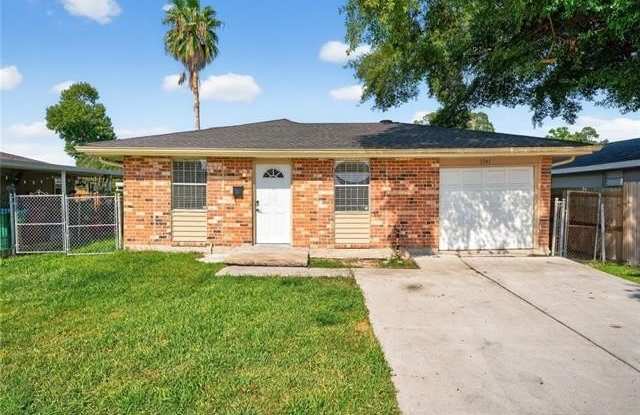 3341 CONTINENTAL Drive photos photos