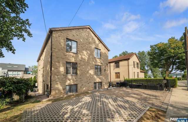 9 Sterling Place 1 photos photos