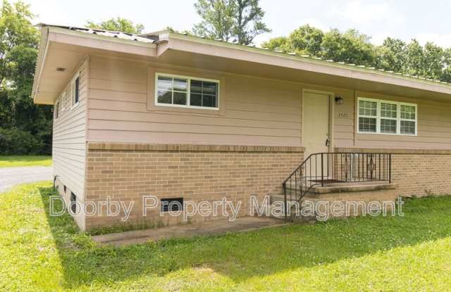2418 Hickory Valley Road photos photos