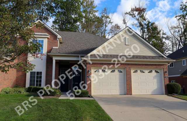 Ground Floor 2 BR, 2 BA condo with attached garage photos photos