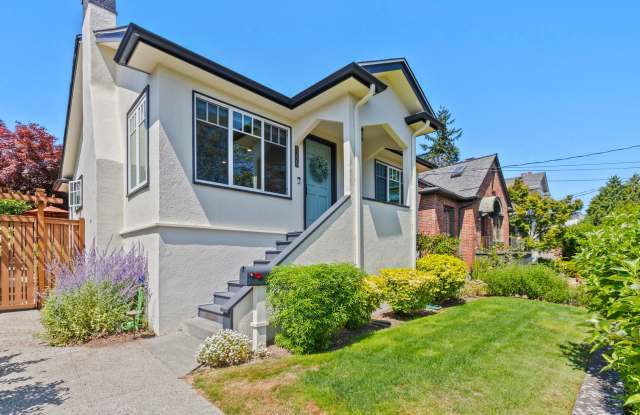 3bd/1.75ba Seattle Home photos photos
