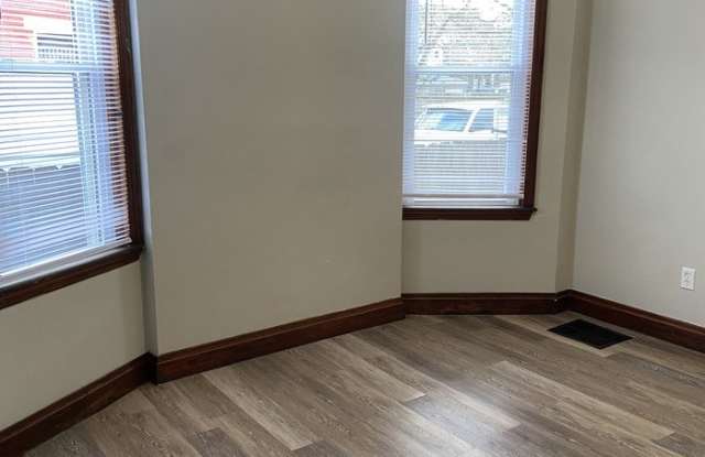 1005 East Livingston Avenue Gallery 4