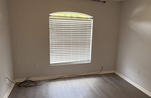 1740 Stefan Cole Lane photos photos