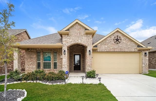 2108 Lake Pine Drive - 2108 Lake Pine Dr, Paloma Creek South, TX 75068