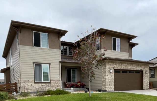 Gorgeous Colliers Hill Home photos photos