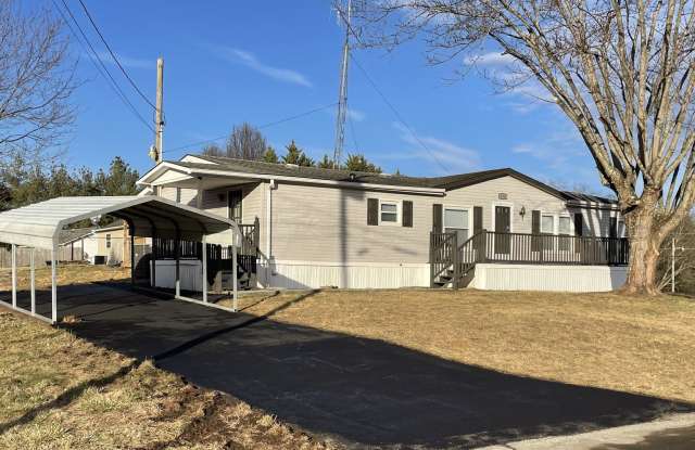 3 Bedroom 2 Bathroom Home in Johnson City, TN photos photos