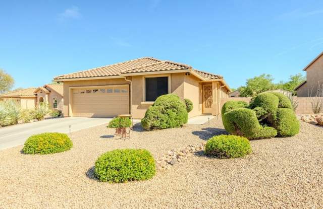 4 Bedroom 2 Bathroom ELECTRIC VEHICLE CHARGER! WATER SOFTNER SYSTEM! photos photos