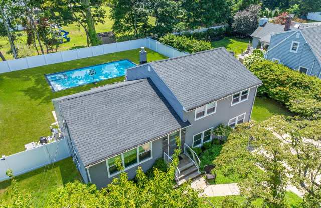 14 Fulton Avenue photos photos