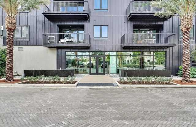 2209 Rivington photos photos