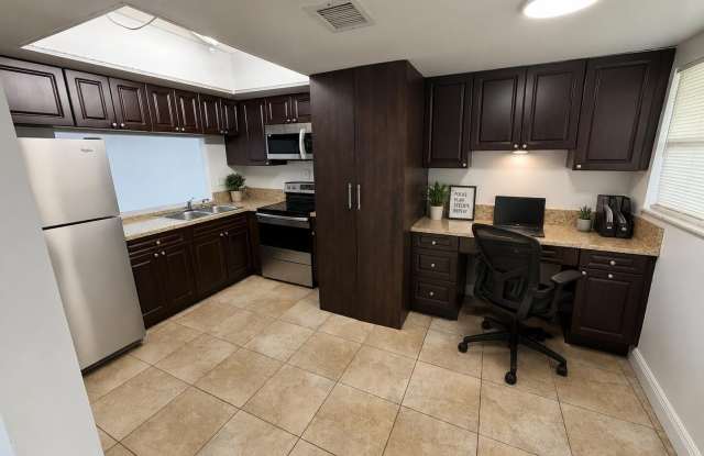 2500 CORAL SPRINGS Drive Gallery 3