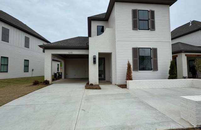 Belmont 1217 - 1217 Ivy Road, Oxford, MS 38655