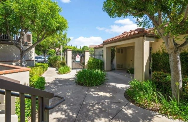 8522 E Baker Hill Road - 8522 East Baker Hill Road, Orange, CA 92869