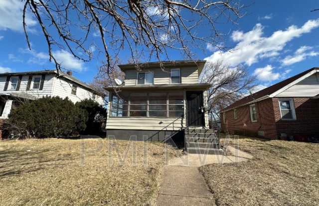 423 Hayes St - 423 Hayes Street, Gary, IN 46404