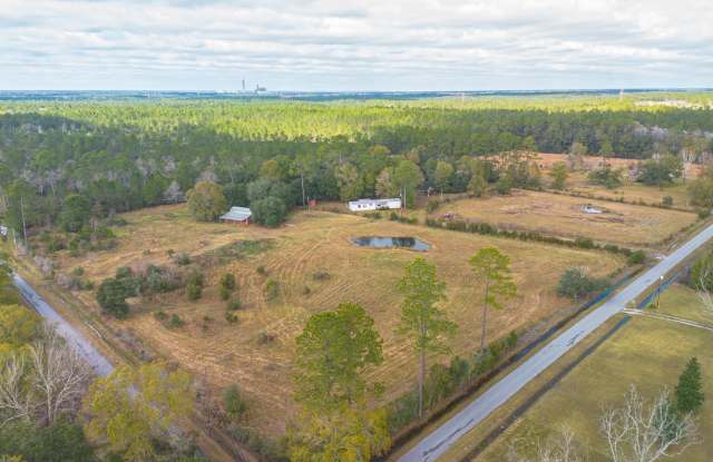 11300 Max Bryant Road - 11300 Max Bryant Road, Jackson County, MS 39562