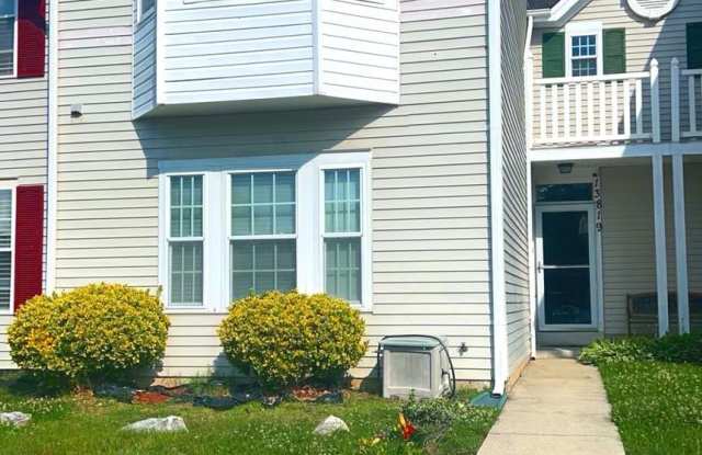 13819 LORD FAIRFAX Place photos photos