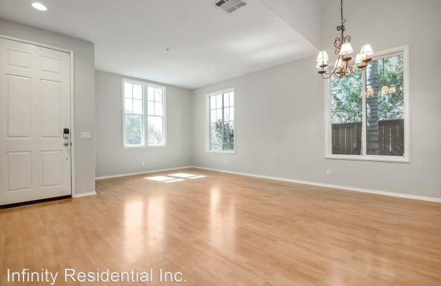 6133 Camino Forestal Gallery 2
