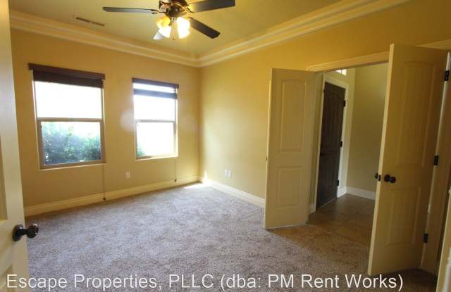 370 W. 680 N. Gallery 4