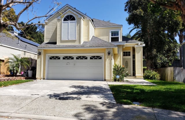 1810 Via Cuarto - 1810 via Cuarto, Oceanside, CA 92056