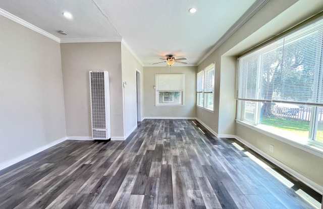 7319 Olive Tree Ln Gallery 2