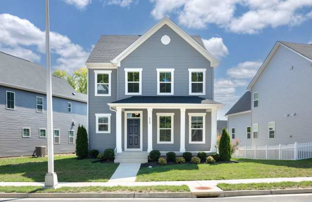 Beautiful 5 Bedroom Home with Attached In-Law Suite photos photos