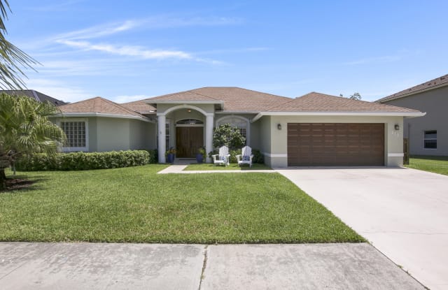 511 Cypress Court - 511 Cypress Court, Tequesta, FL 33469