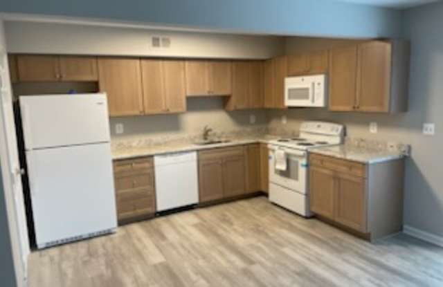 1780 Belle Dr photos photos