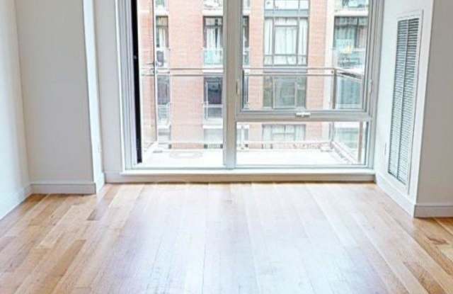 107 Bedford Avenue Gallery 4